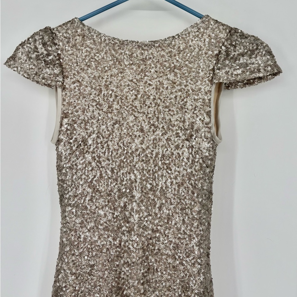 Sorella Vita Silver Modern Sequin Gown - Picture 5 of 11